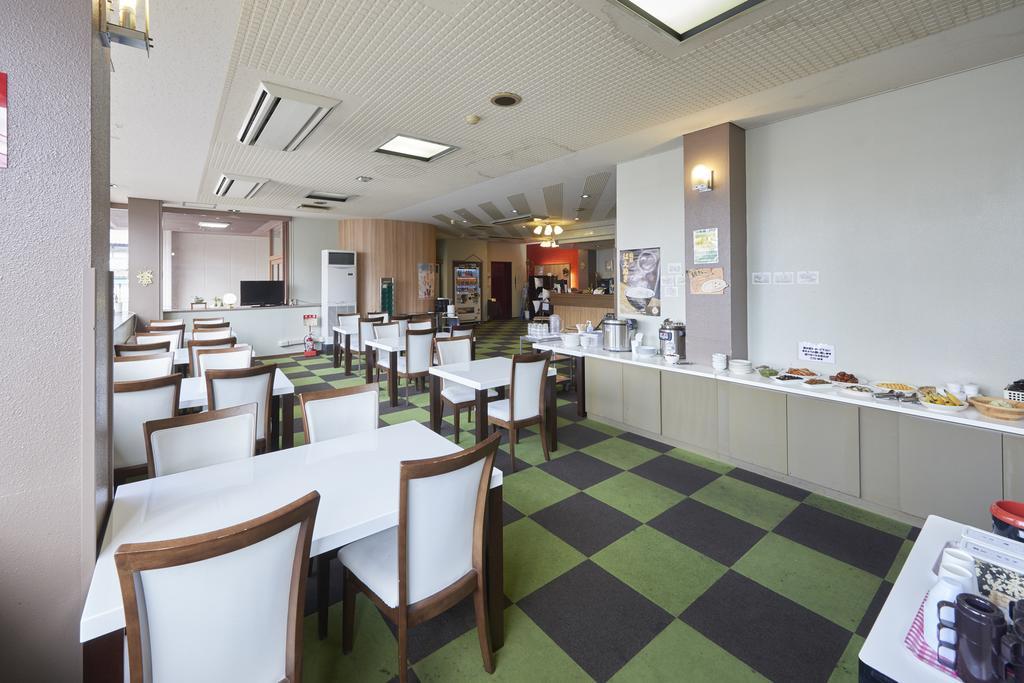 Select Inn Yonezawa Exterior foto
